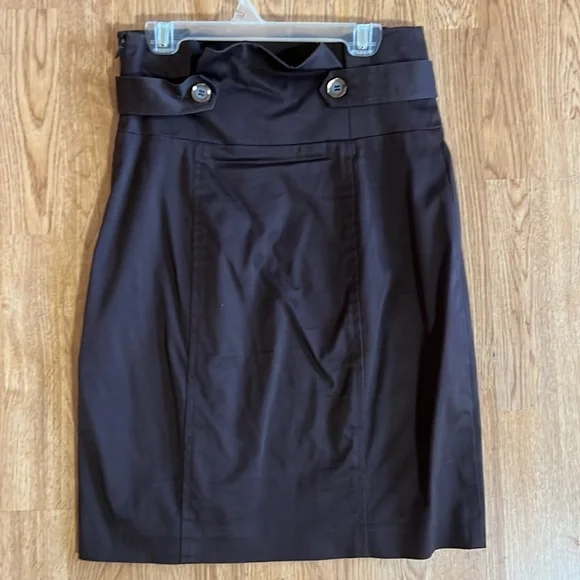 BCBG generation new espresso skirt, size 4 - Picture 5 of 14